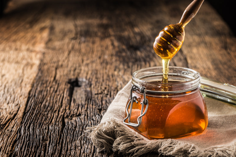 Buzzing Bounty: Unveiling the Golden Benefits of Local Honey
